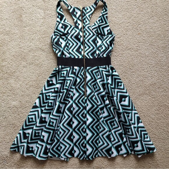 MILLY retro 50s-style fit flare dress abstract S 4 6 - Picture 8 of 9